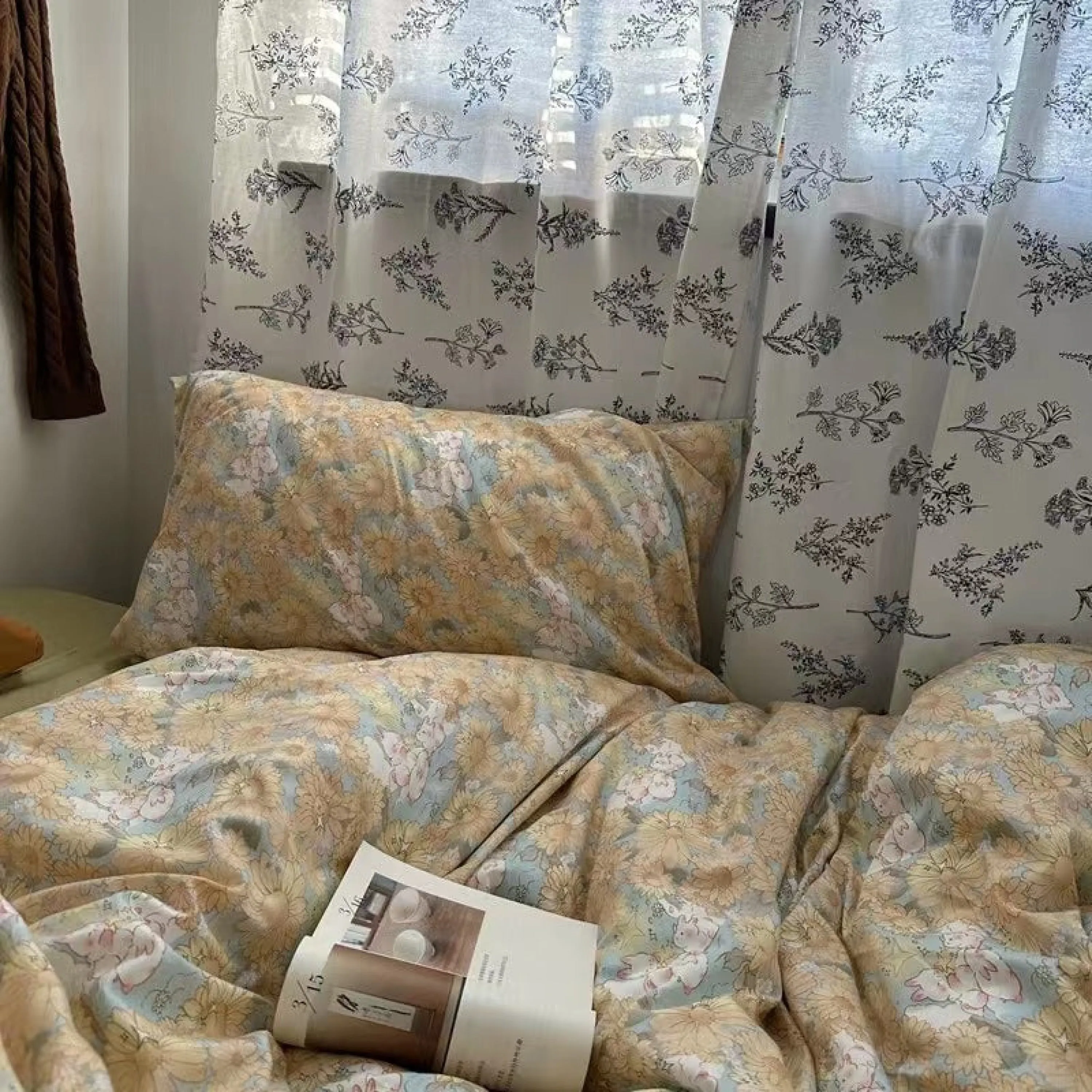 Assorted Washed Cotton Pillowcases / Teddy White