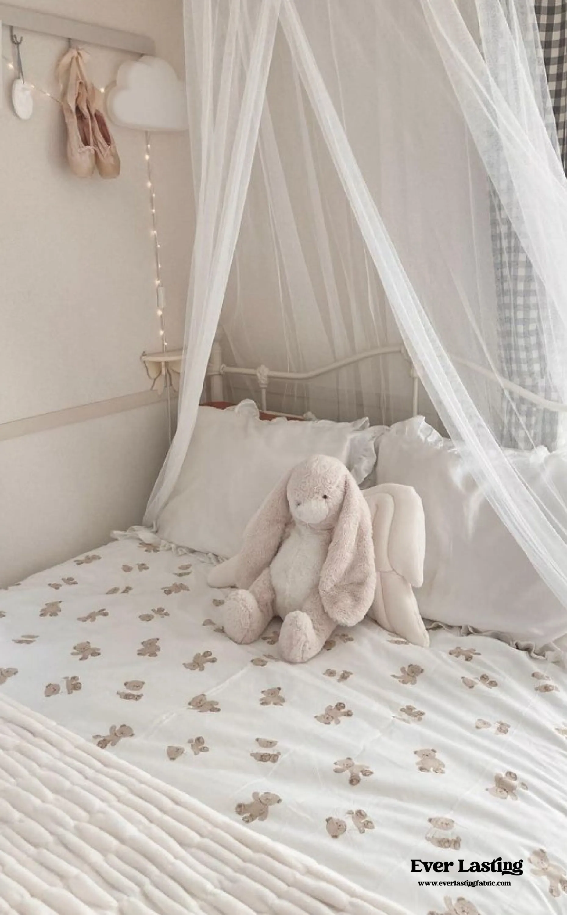 Assorted Washed Cotton Pillowcases / Teddy White