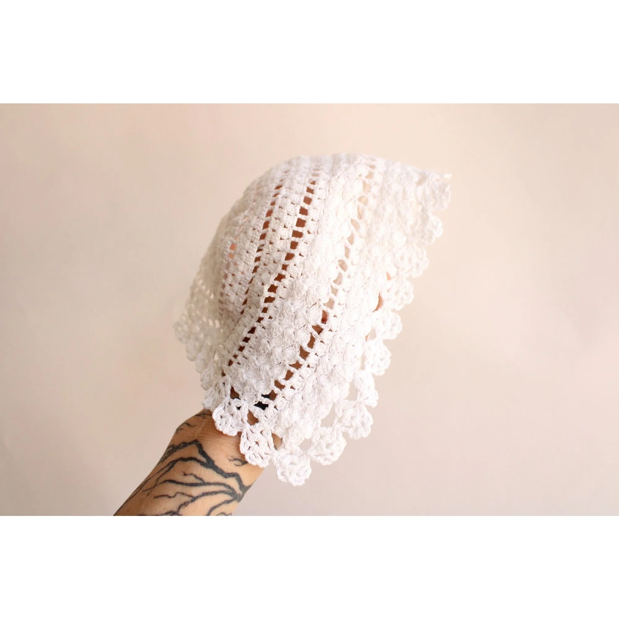 Vintage 1950s 1960s Baby Bonnet